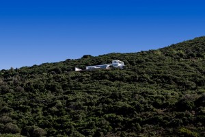 olivier-dwek-architectures-house-t-cephallonia-hillside